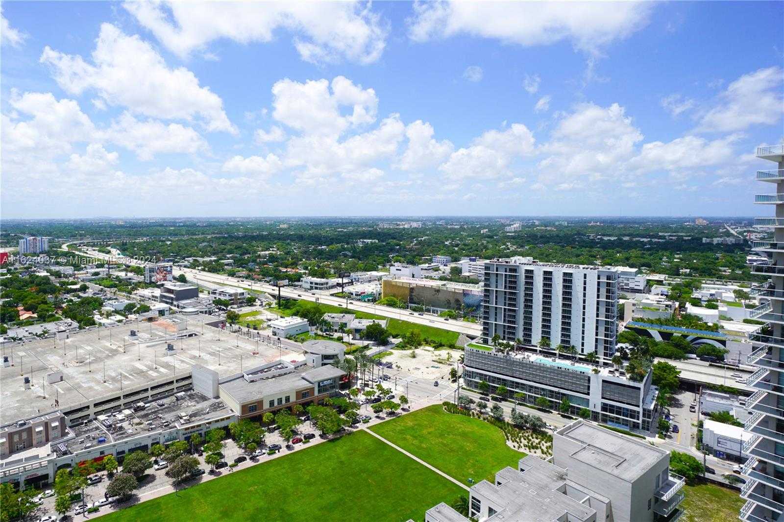 Small Image of 121 NORTH EAST 34TH ST #3012, Miami Number 21