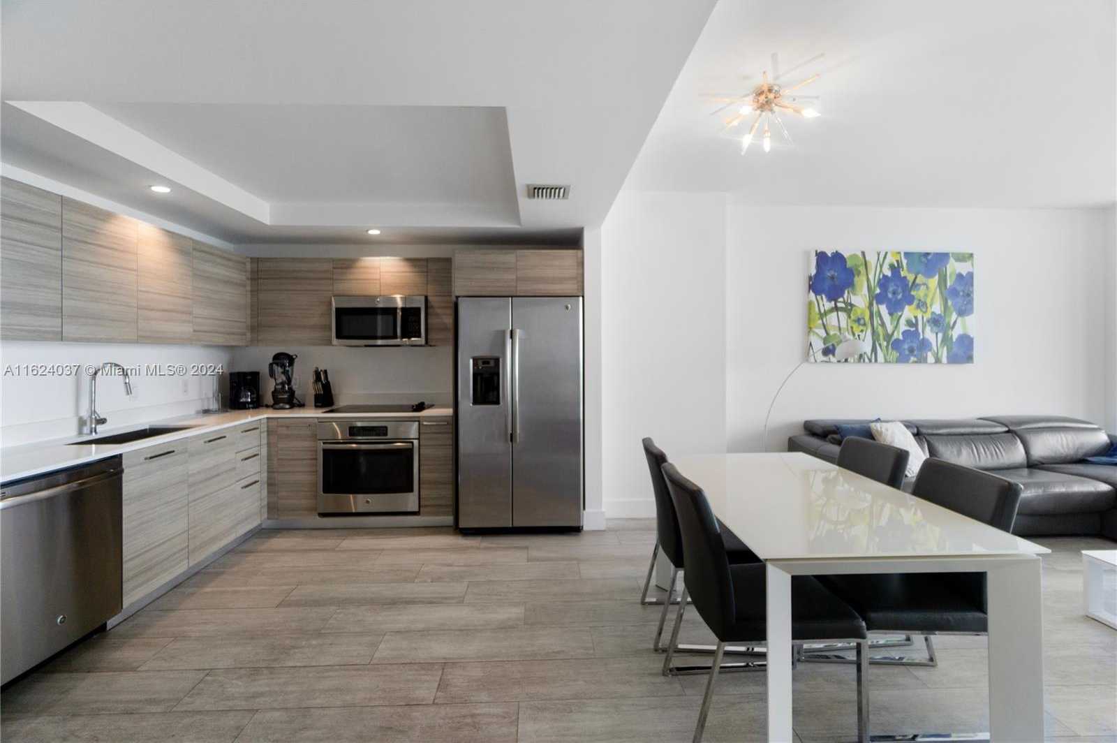 Small Image of 121 NORTH EAST 34TH ST #3012, Miami Number 5
