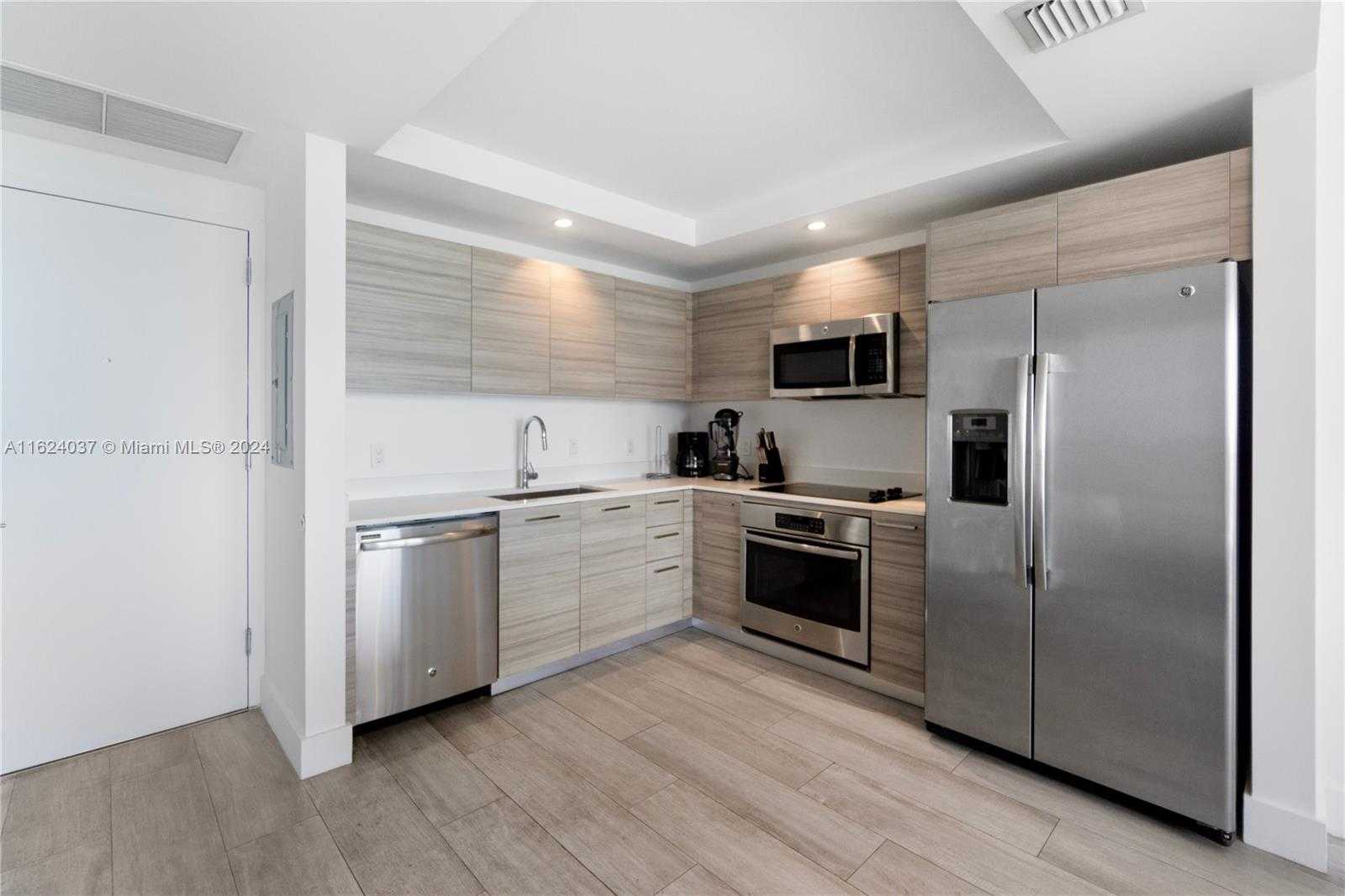 Small Image of 121 NORTH EAST 34TH ST #3012, Miami Number 6