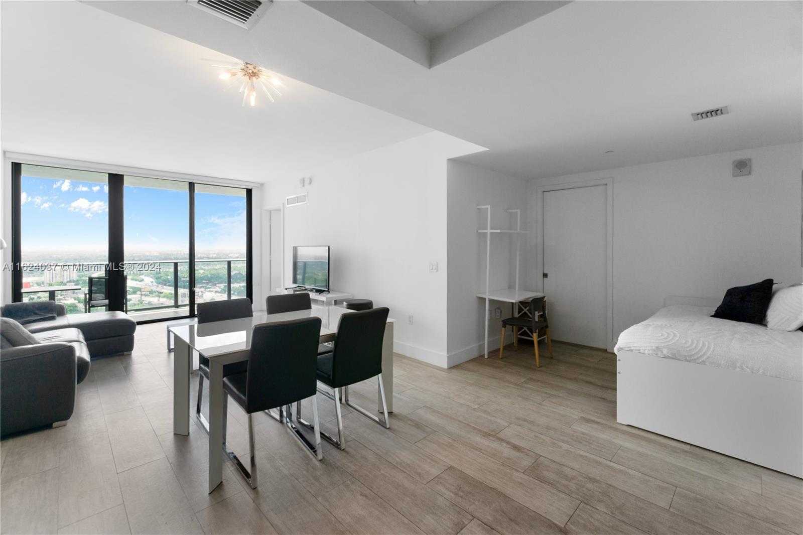 Small Image of 121 NORTH EAST 34TH ST #3012, Miami Number 8