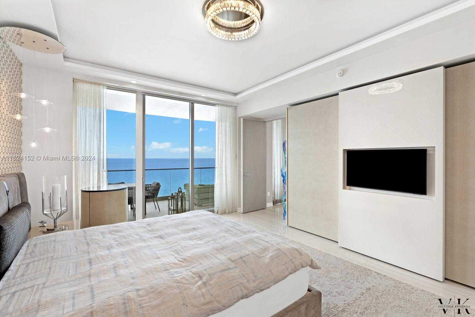 Small Image of 18975 Collins Ave, Sunny Isles Beach, FL 33160, USA Number 22