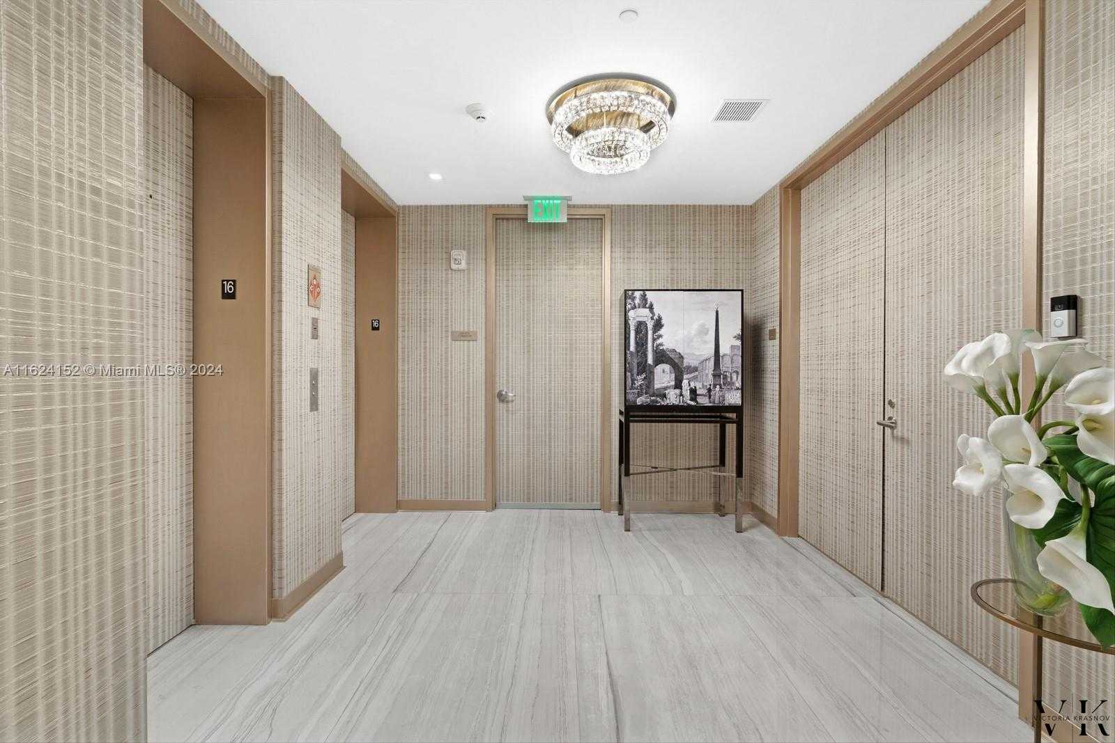 Small Image of 18975 Collins Ave, Sunny Isles Beach, FL 33160, USA Number 8