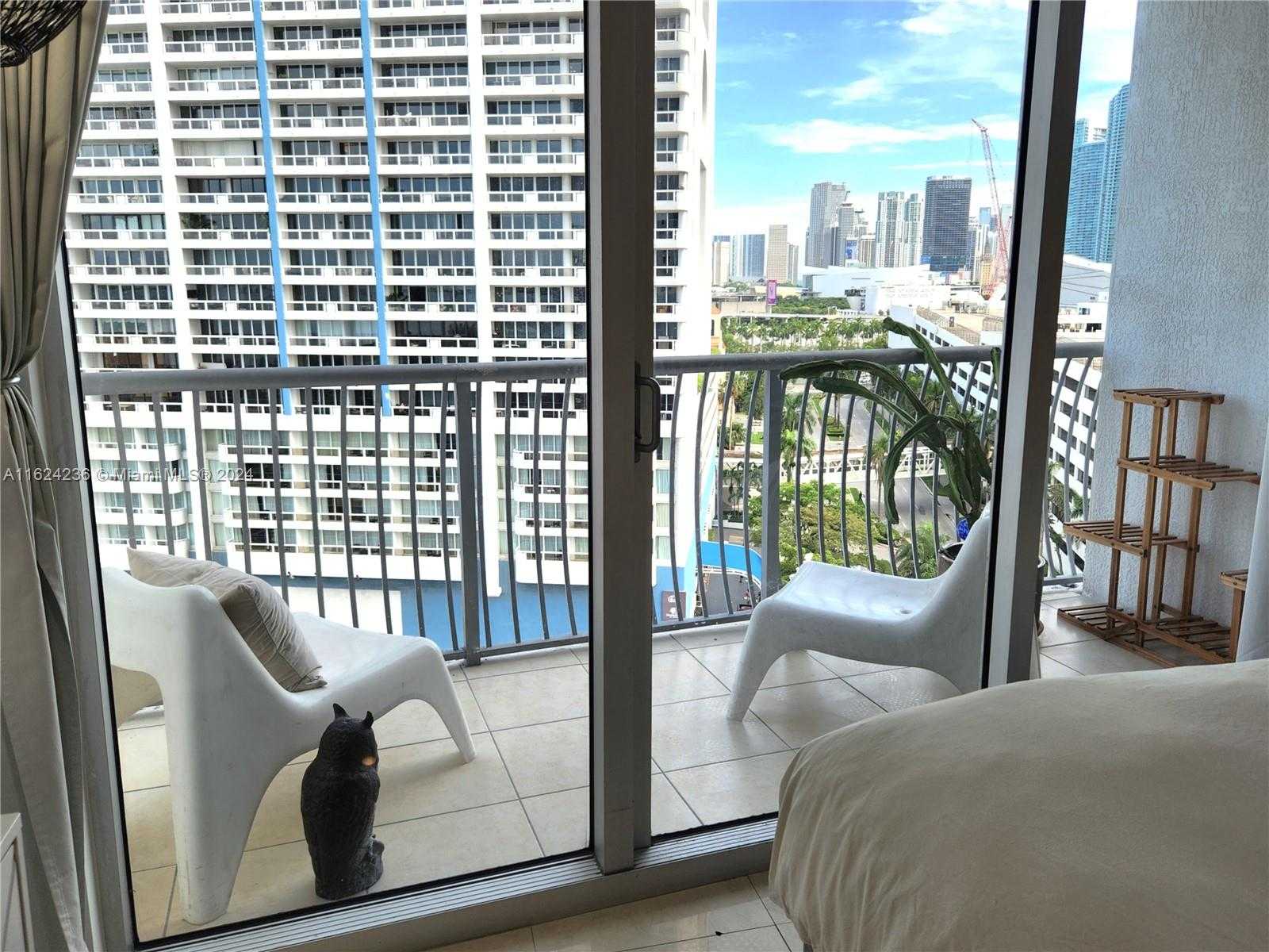 Small Image of 1750 NORTH BAYSHORE DR #1204, Miami Number 10