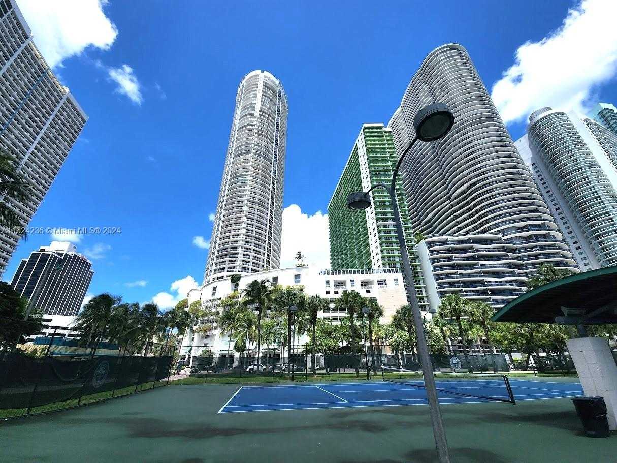 Small Image of 1750 NORTH BAYSHORE DR #1204, Miami Number 14