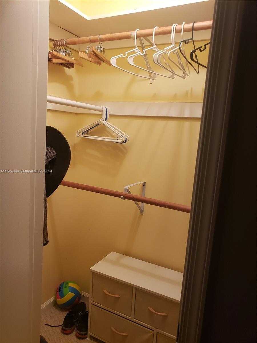 Small Image of 2220 NORTH EAST 68TH ST #1028, Fort Lauderdale Number 13