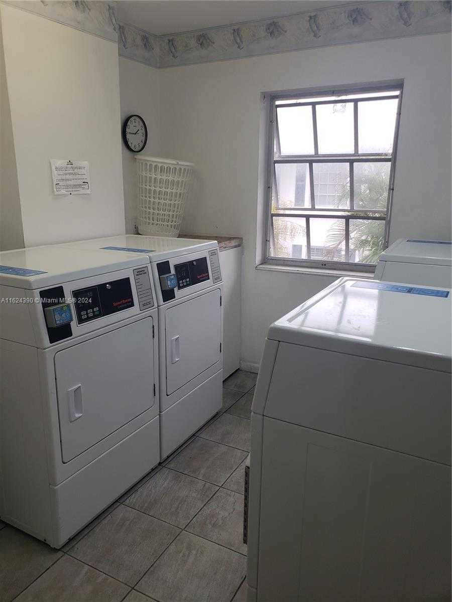 Small Image of 2220 NORTH EAST 68TH ST #1028, Fort Lauderdale Number 29