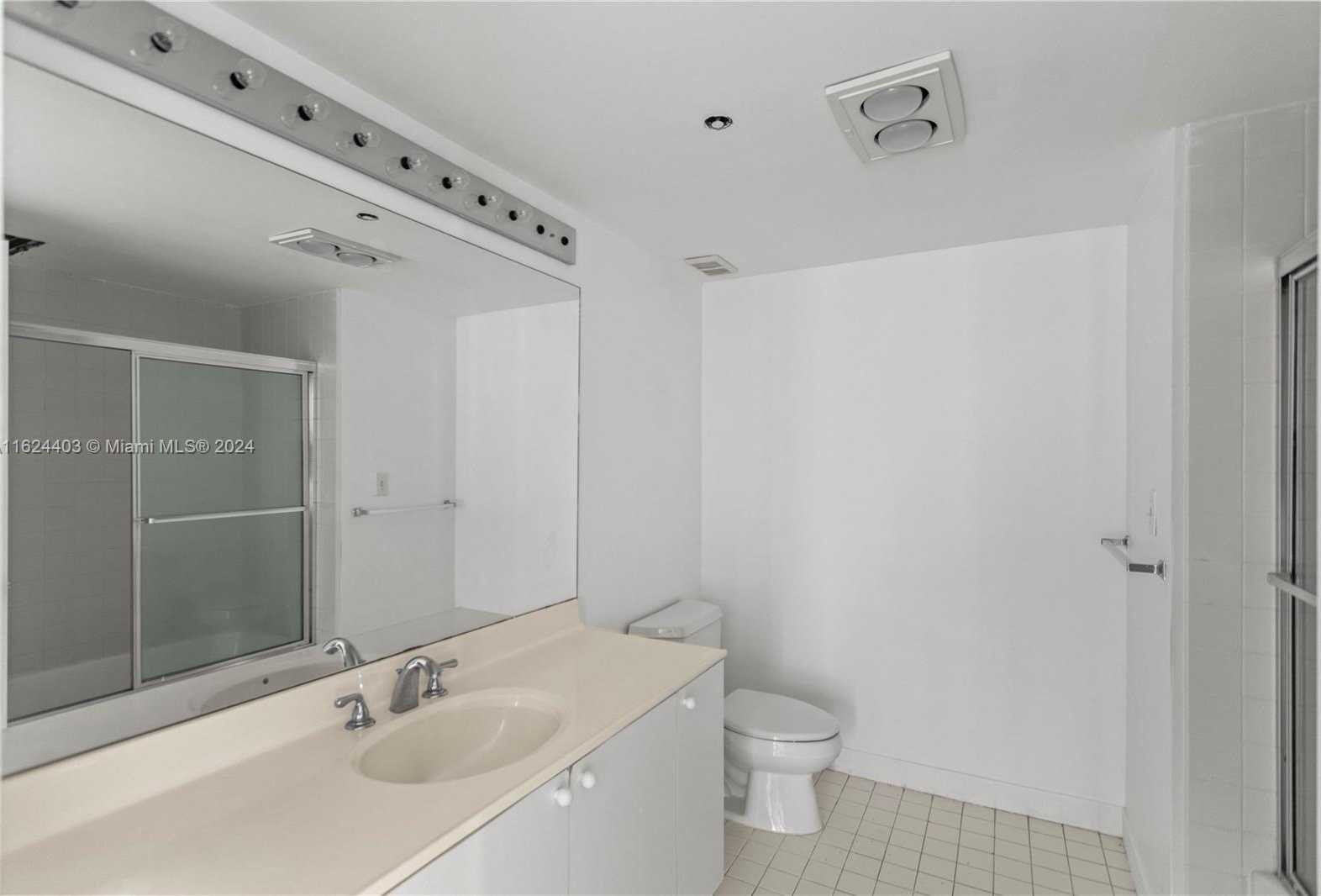 Small Image of 20185 EAST COUNTRY CLUB DR #502, Aventura Number 39