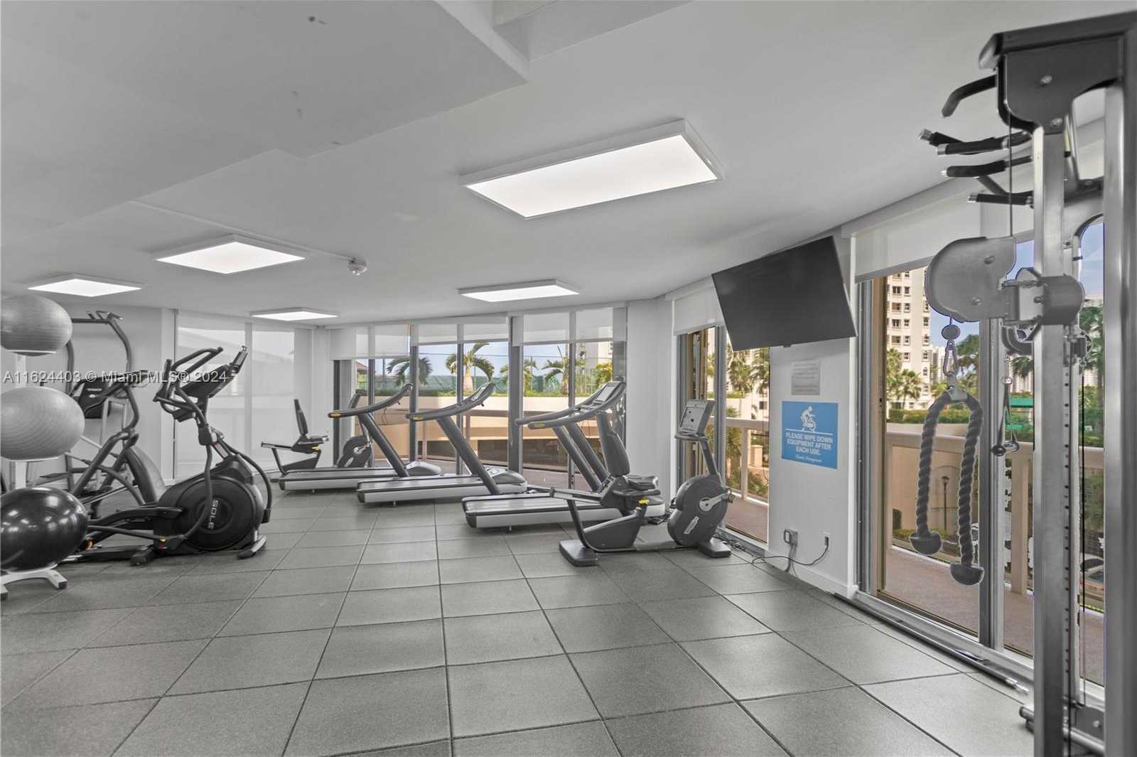 Small Image of 20185 EAST COUNTRY CLUB DR #502, Aventura Number 46