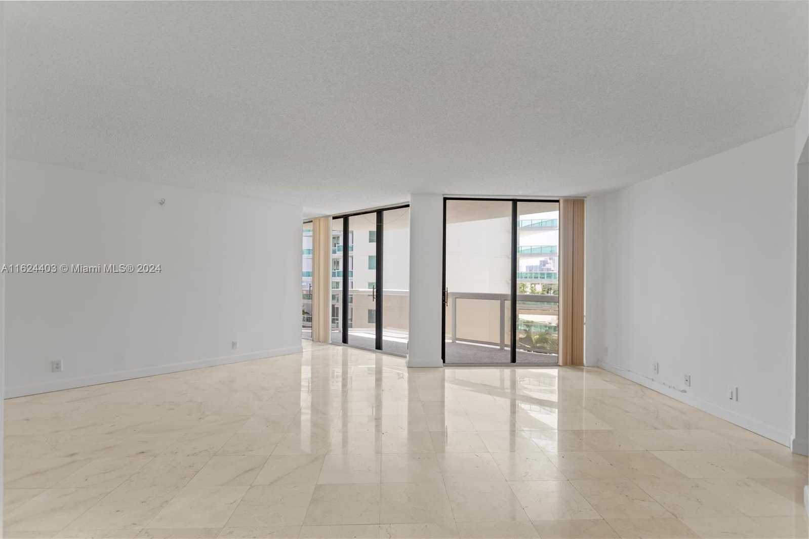 Small Image of 20185 EAST COUNTRY CLUB DR #502, Aventura Number 6