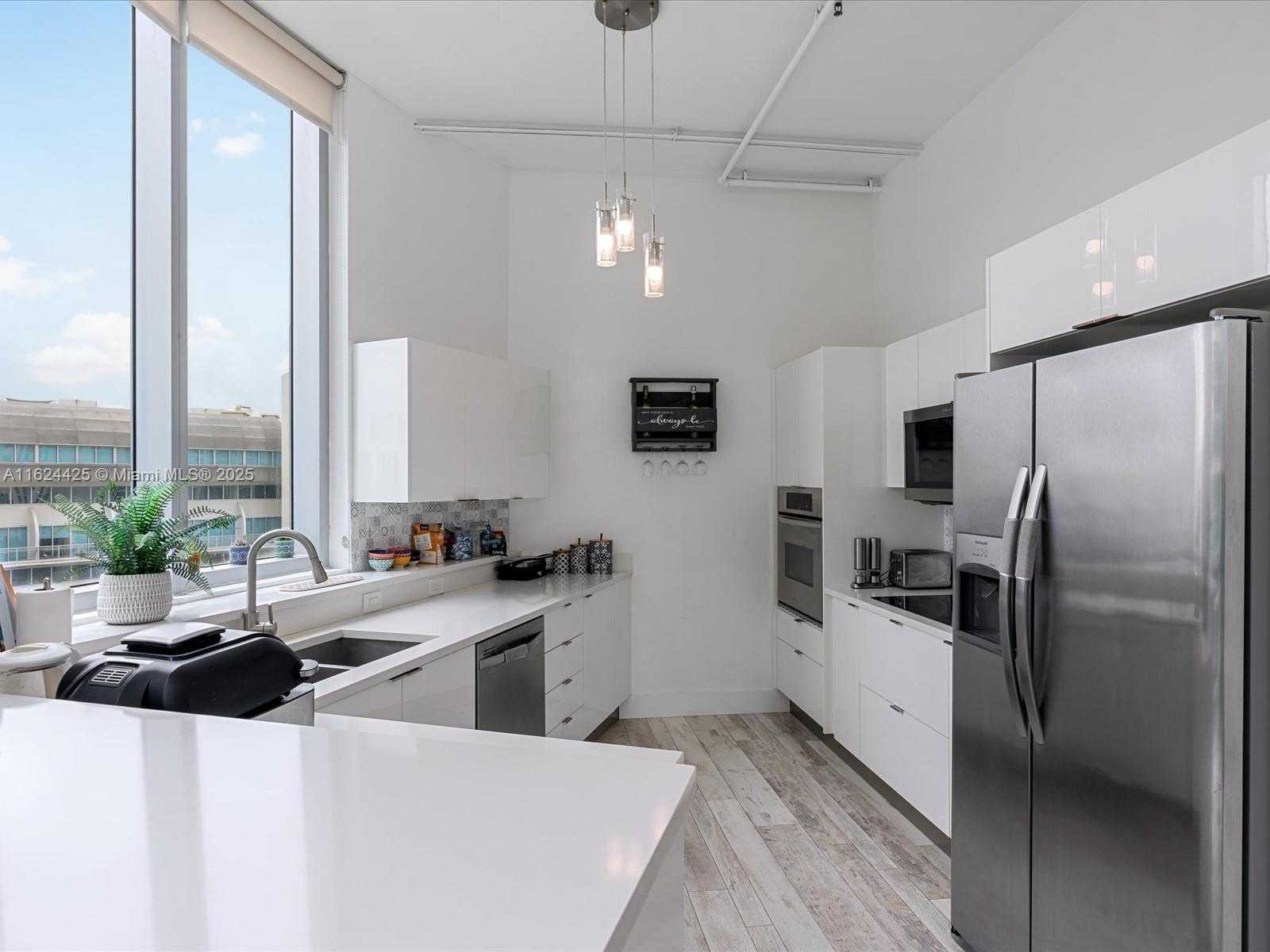 Small Image of 3029 NORTH EAST 188TH ST #725, Aventura Number 11