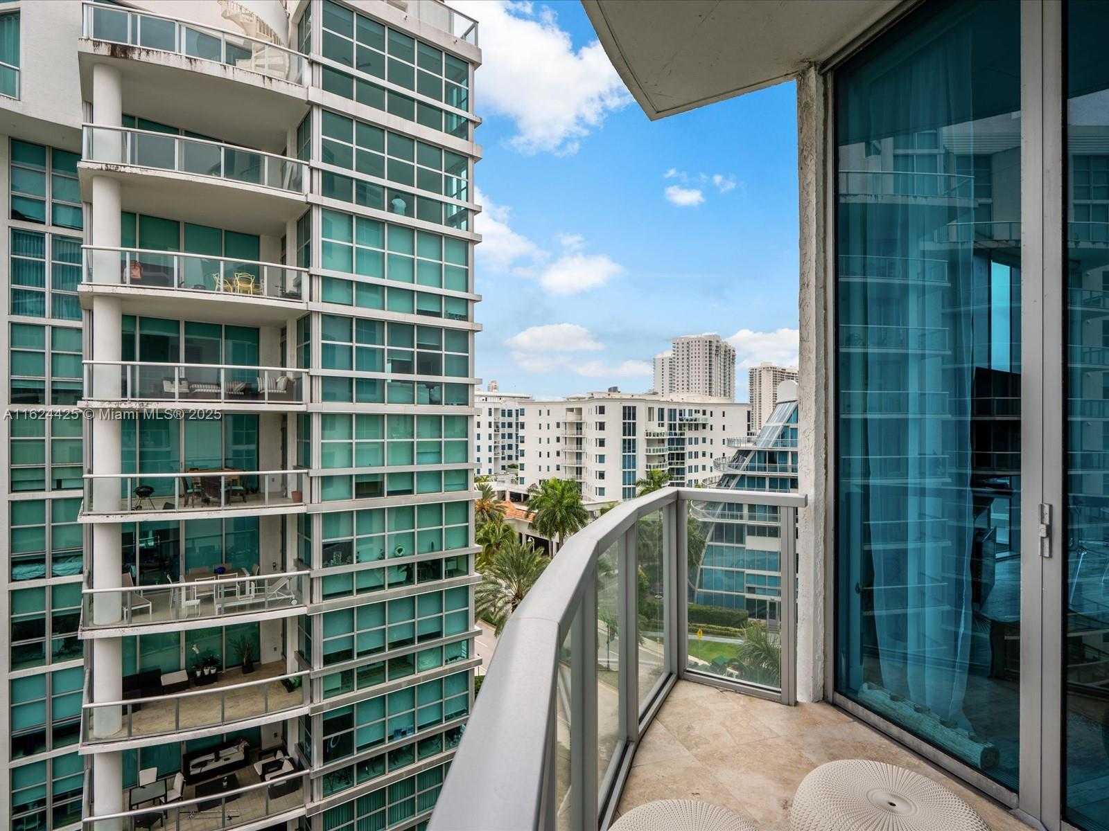 Small Image of 3029 NORTH EAST 188TH ST #725, Aventura Number 17