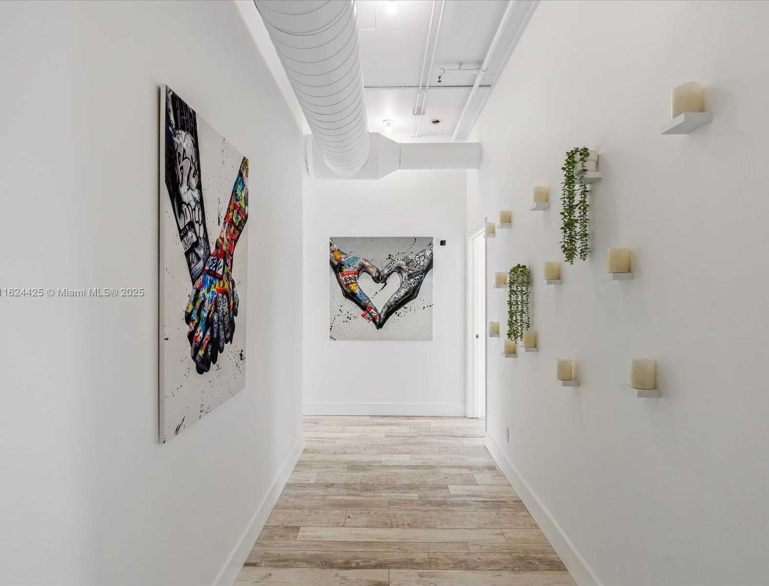 Small Image of 3029 NORTH EAST 188TH ST #725, Aventura Number 2