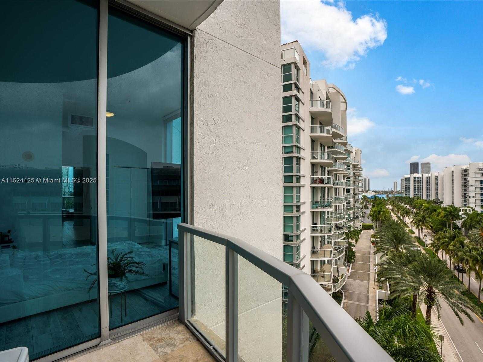 Small Image of 3029 NORTH EAST 188TH ST #725, Aventura Number 36