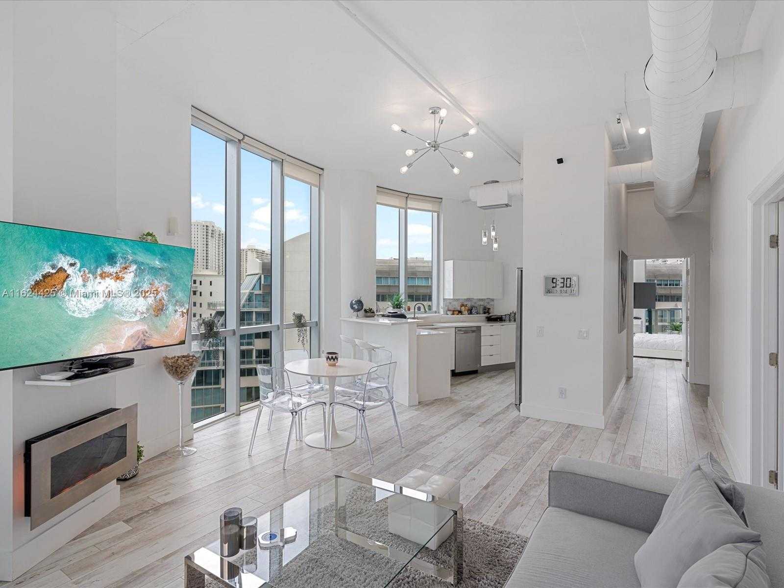 Small Image of 3029 NORTH EAST 188TH ST #725, Aventura Number 4