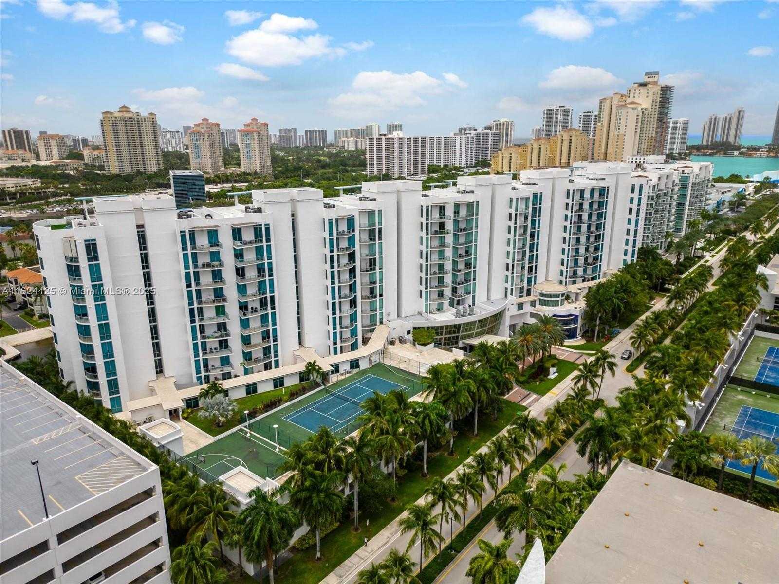 Small Image of 3029 NORTH EAST 188TH ST #725, Aventura Number 42
