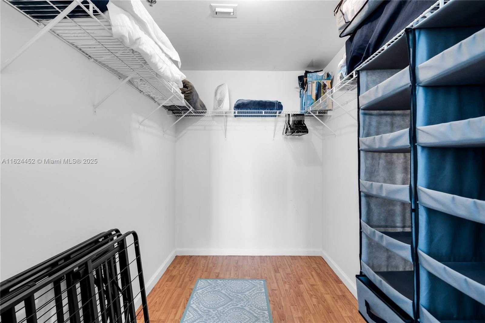 Small Image of 1200 BRICKELL BAY DR #4209, Miami Number 22