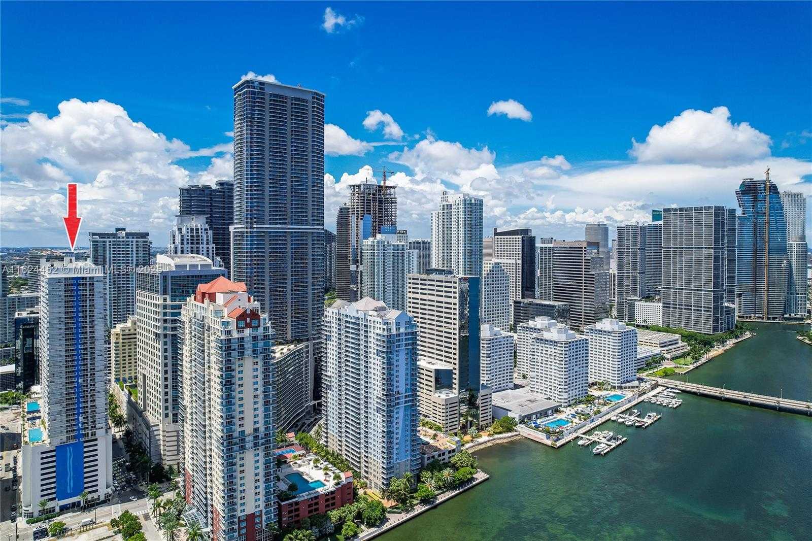 Small Image of 1200 BRICKELL BAY DR #4209, Miami Number 42