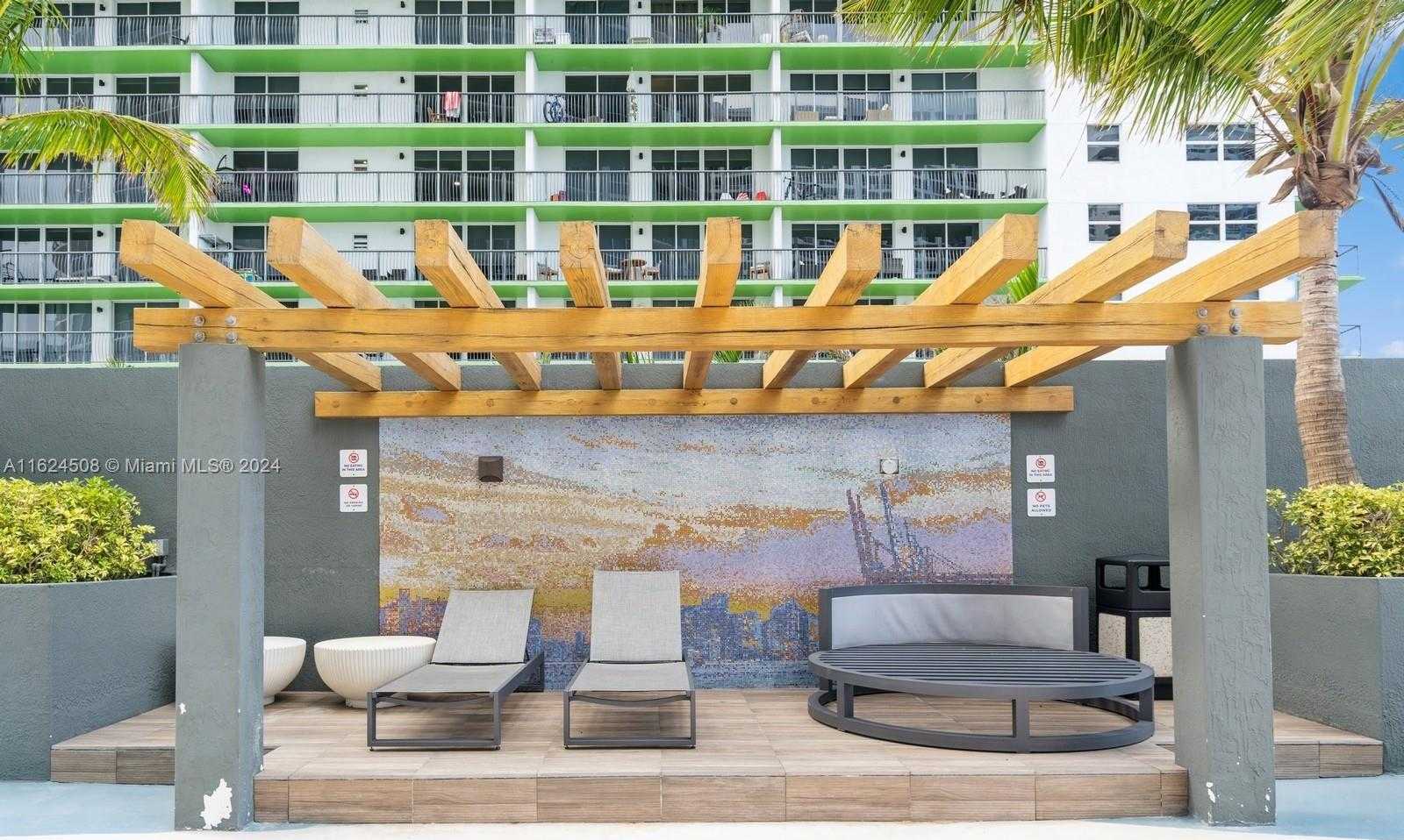 Small Image of 1750 NORTH BAYSHORE DR #4702, Miami Number 14