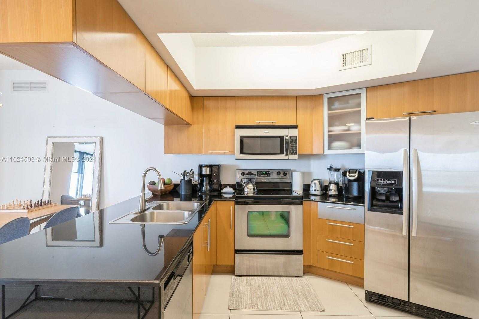 Small Image of 1750 NORTH BAYSHORE DR #4702, Miami Number 5
