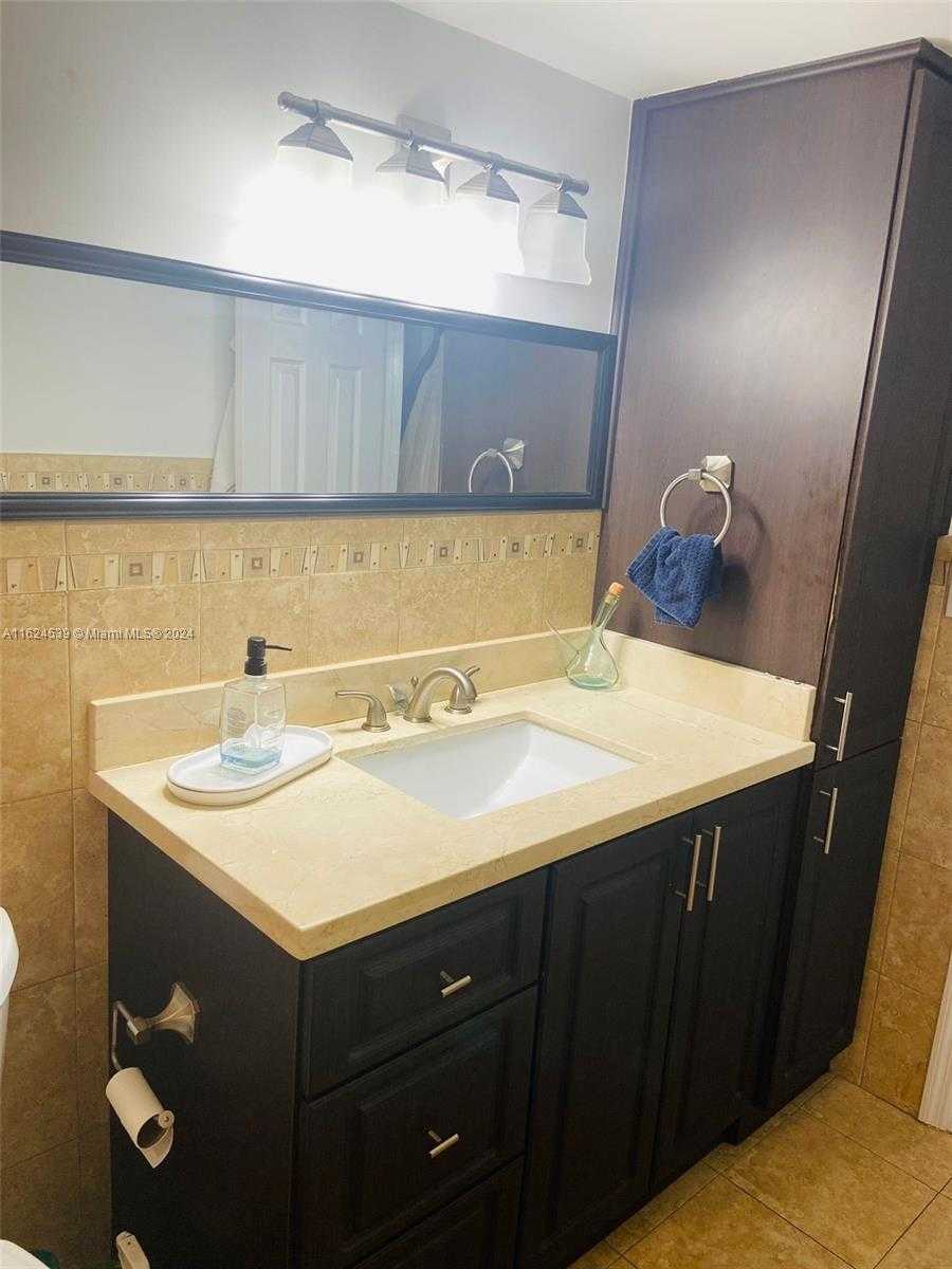 Small Image of 3725 NORTH EAST 169TH ST #111, North Miami Beach Number 19