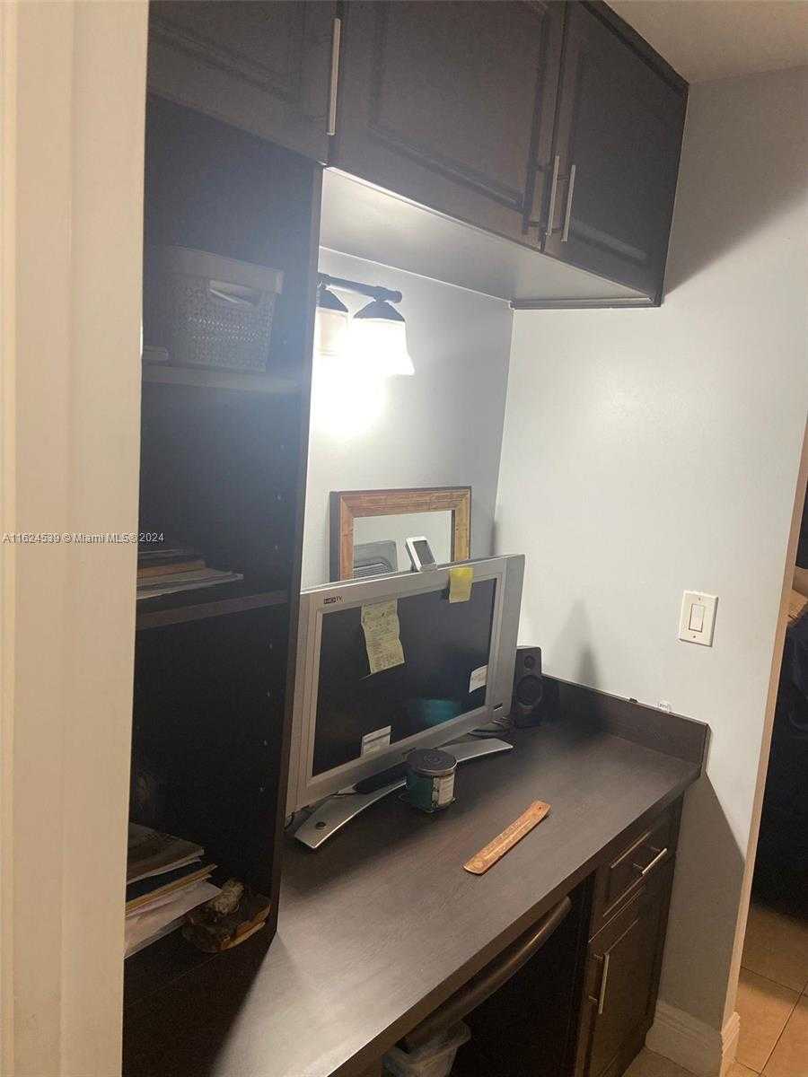 Small Image of 3725 NORTH EAST 169TH ST #111, North Miami Beach Number 21