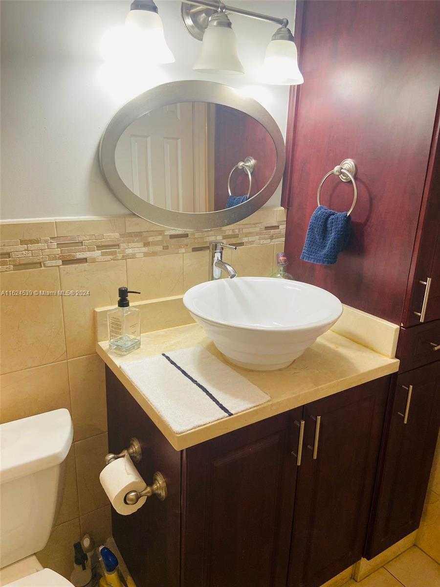 Small Image of 3725 NORTH EAST 169TH ST #111, North Miami Beach Number 26