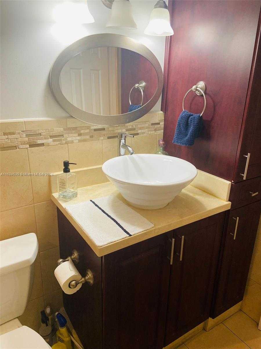 Small Image of 3725 NORTH EAST 169TH ST #111, North Miami Beach Number 27
