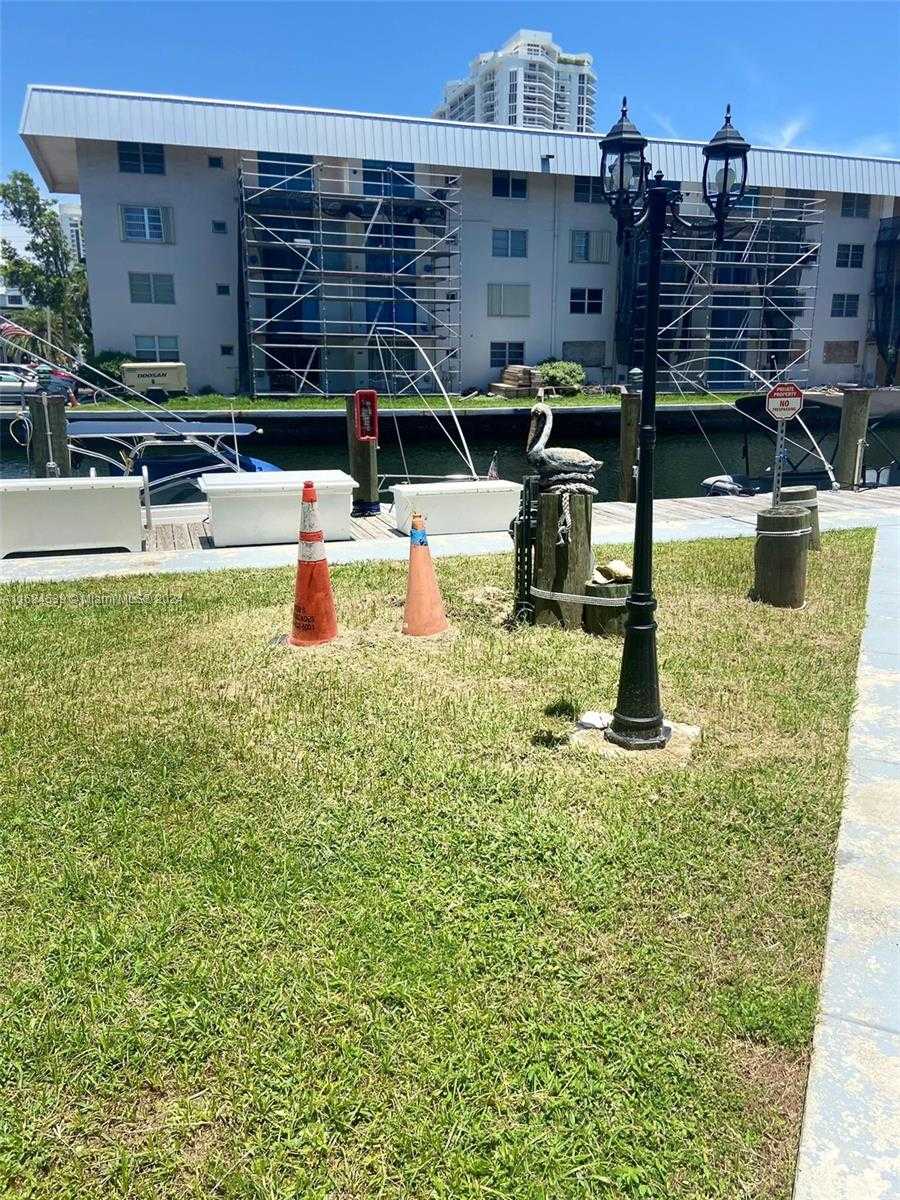 Small Image of 3725 NORTH EAST 169TH ST #111, North Miami Beach Number 37