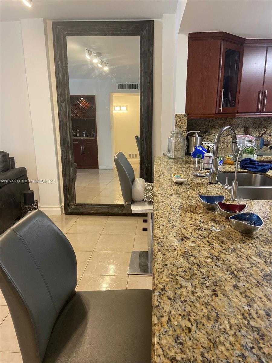Small Image of 3725 NORTH EAST 169TH ST #111, North Miami Beach Number 5