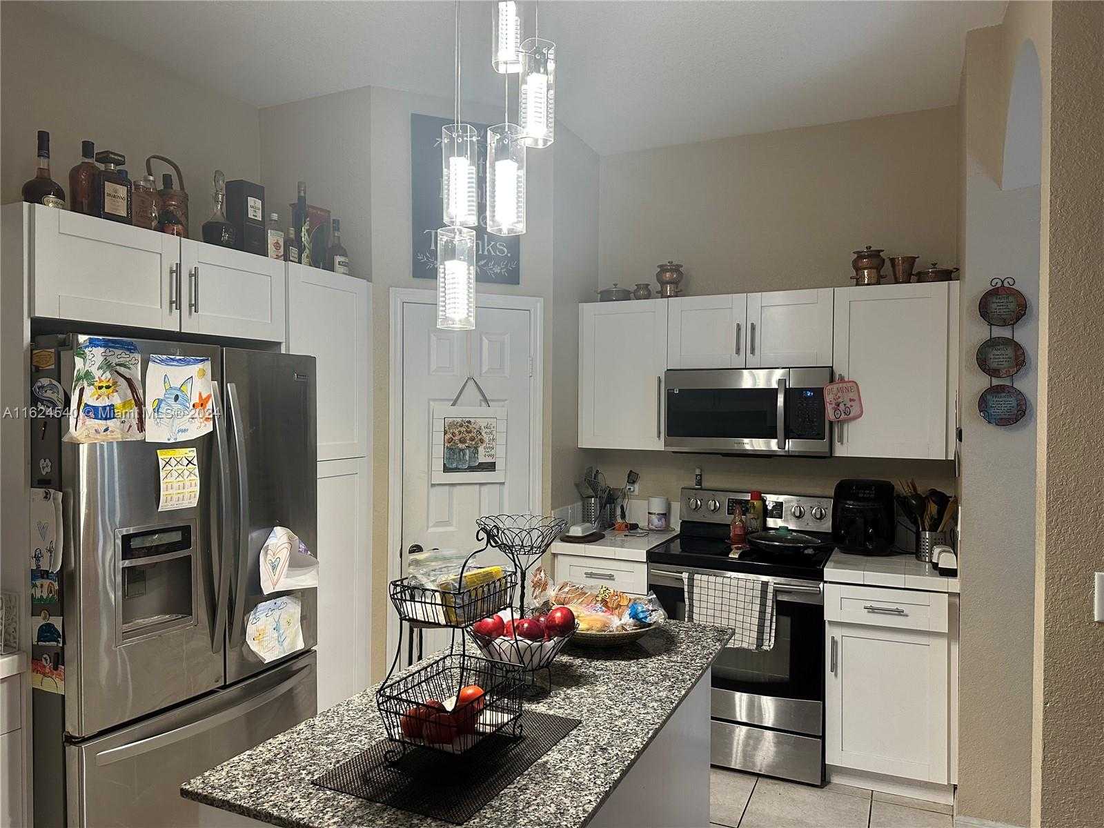 Small Image of 1953 SOUTH EAST 24TH AVE, Homestead Number 2