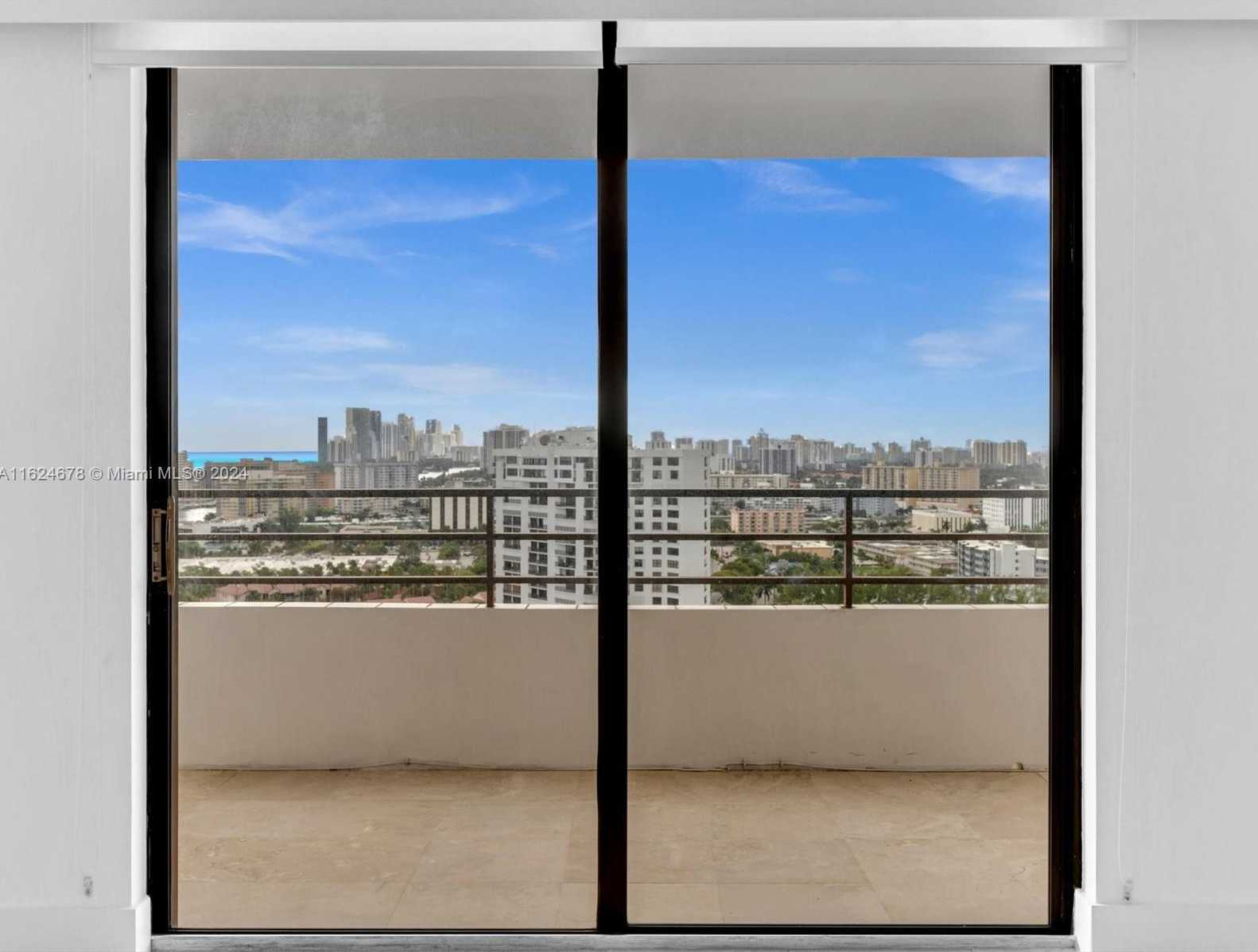 Small Image of 2500 PARKVIEW DR #2415, Hallandale Beach Number 15