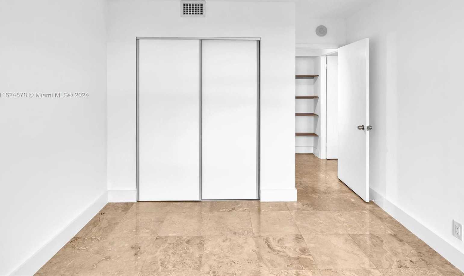 Small Image of 2500 PARKVIEW DR #2415, Hallandale Beach Number 28