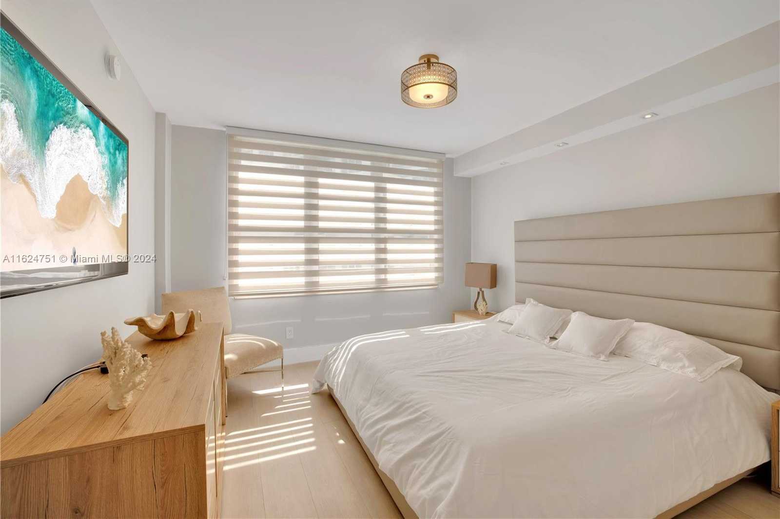 Small Image of 5151 COLLINS AVE #1125, Miami Beach Number 11