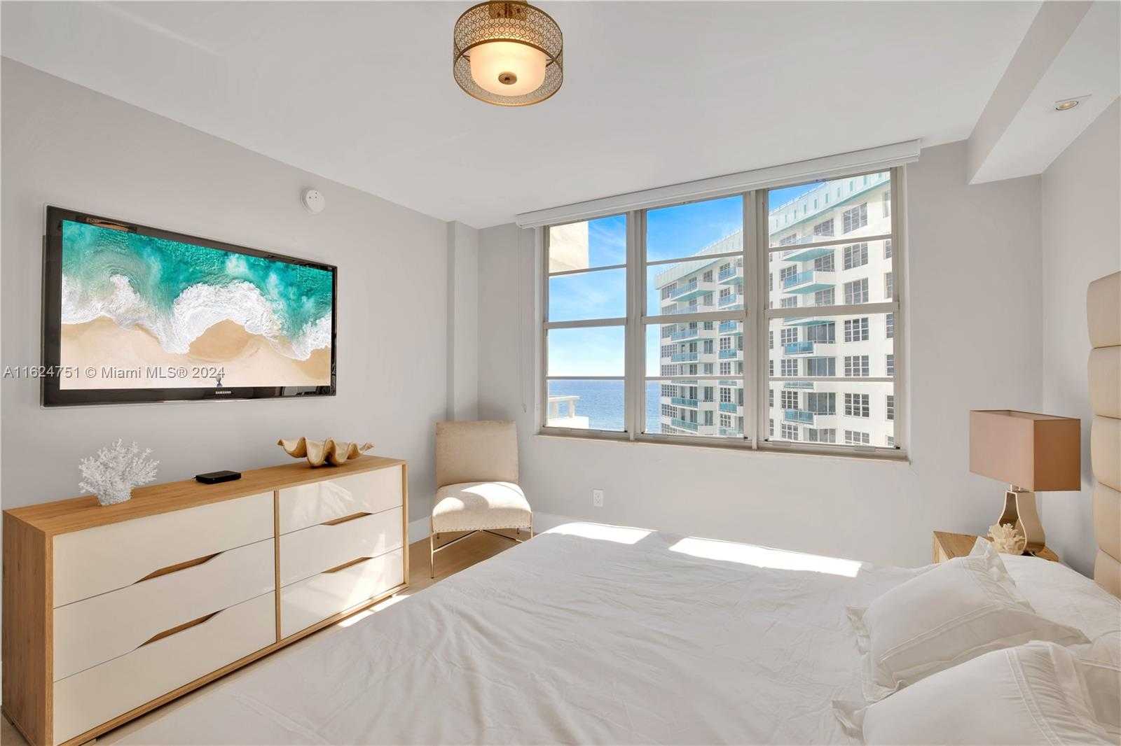 Small Image of 5151 COLLINS AVE #1125, Miami Beach Number 12