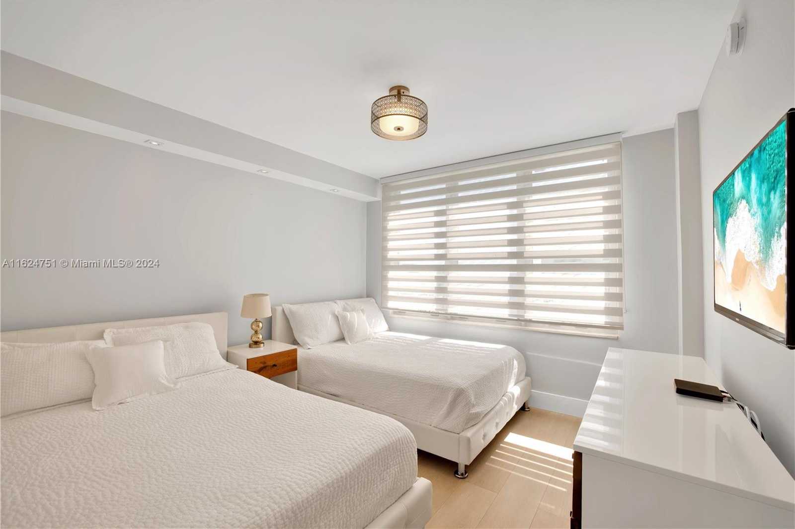 Small Image of 5151 COLLINS AVE #1125, Miami Beach Number 18