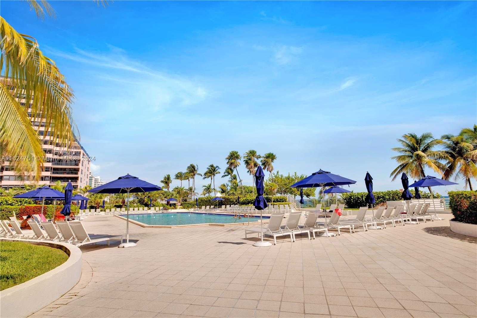 Small Image of 5151 COLLINS AVE #1125, Miami Beach Number 25