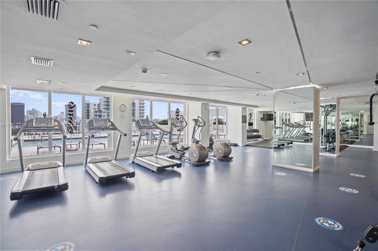 Small Image of 4250 BISCAYNE BLVD #1018, Miami Number 35