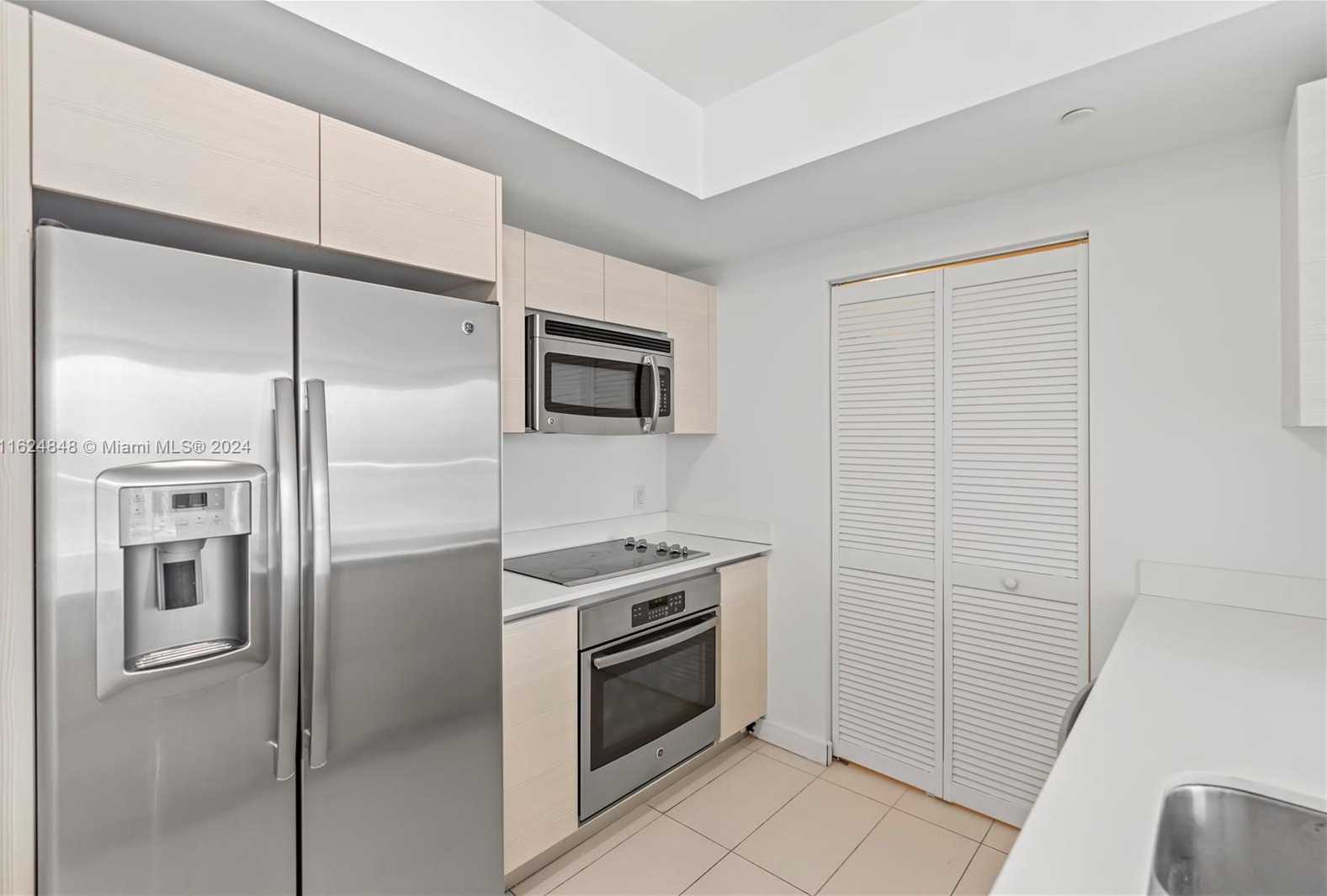 Small Image of 4250 BISCAYNE BLVD #1018, Miami Number 53