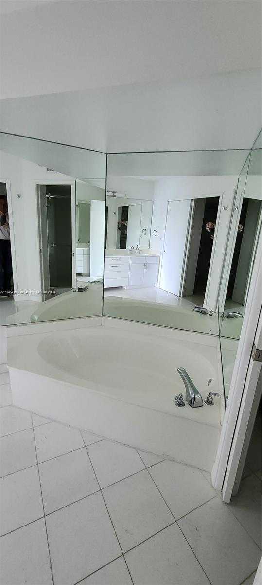 Small Image of 19101 NORTH EAST 36TH CT #1405, Aventura Number 16