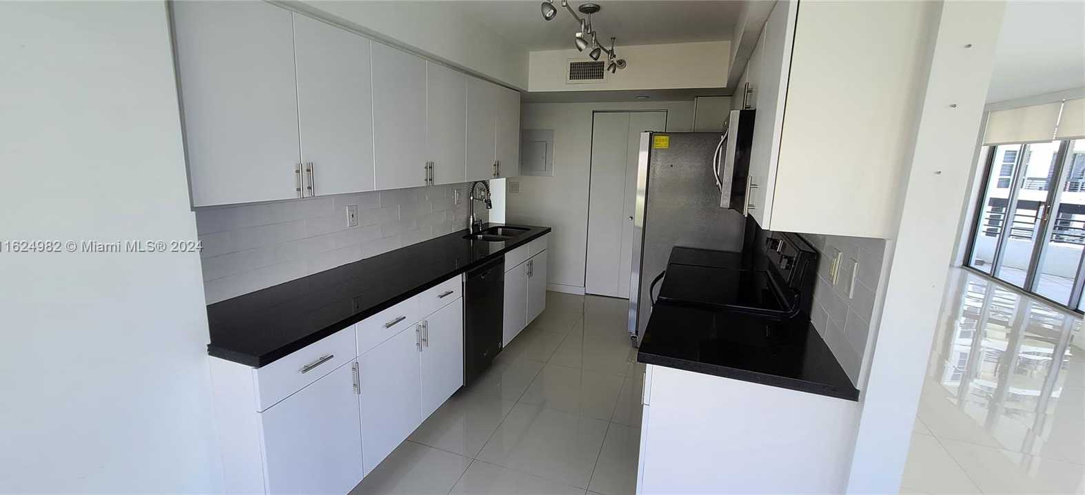 Small Image of 19101 NORTH EAST 36TH CT #1405, Aventura Number 7