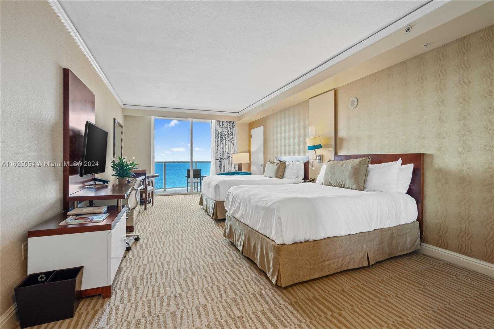 Small Image of 18001 COLLINS AVE #2010, Sunny Isles Beach Number 17