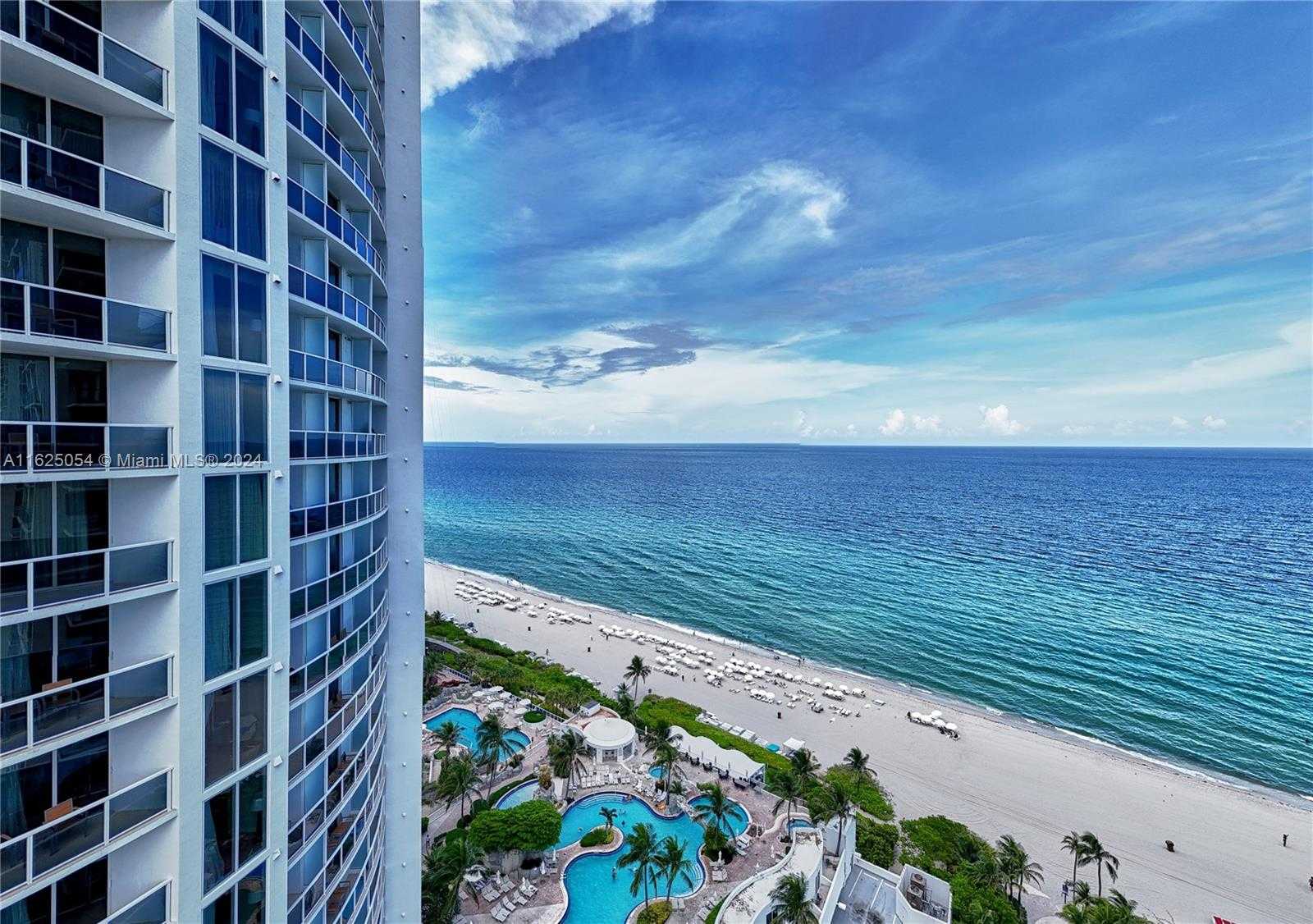 Small Image of 18001 COLLINS AVE #2010, Sunny Isles Beach Number 8