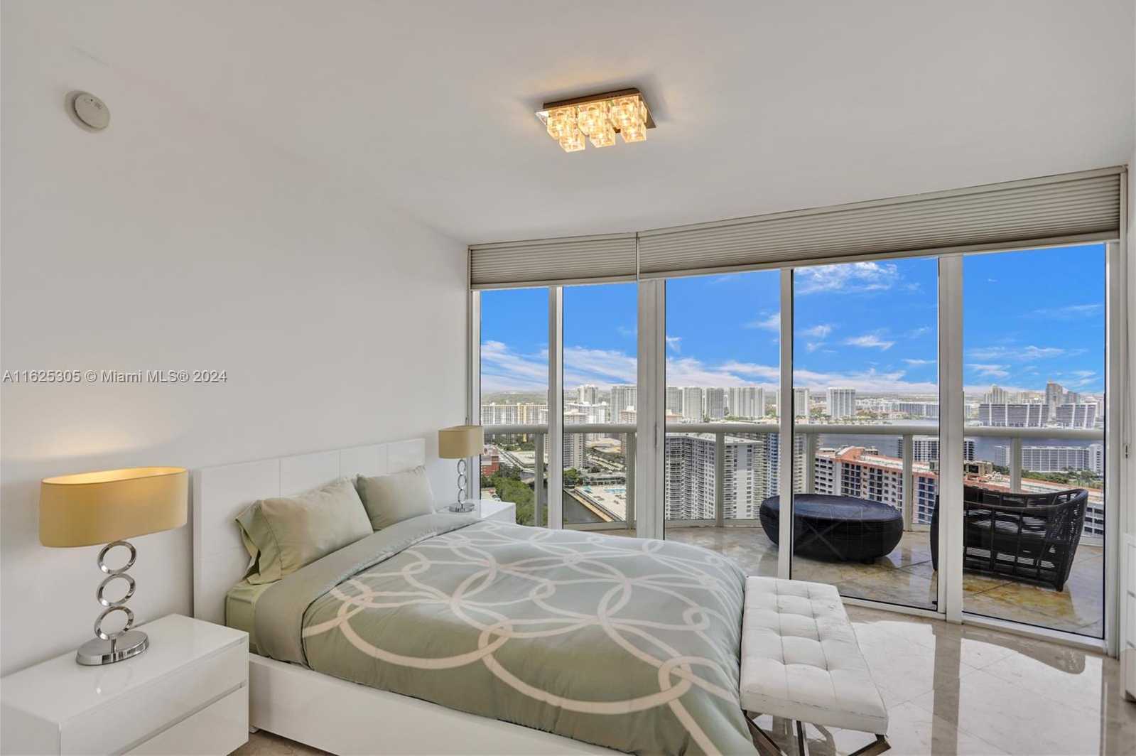 Small Image of 17201 COLLINS AVE #3305, Sunny Isles Beach Number 39
