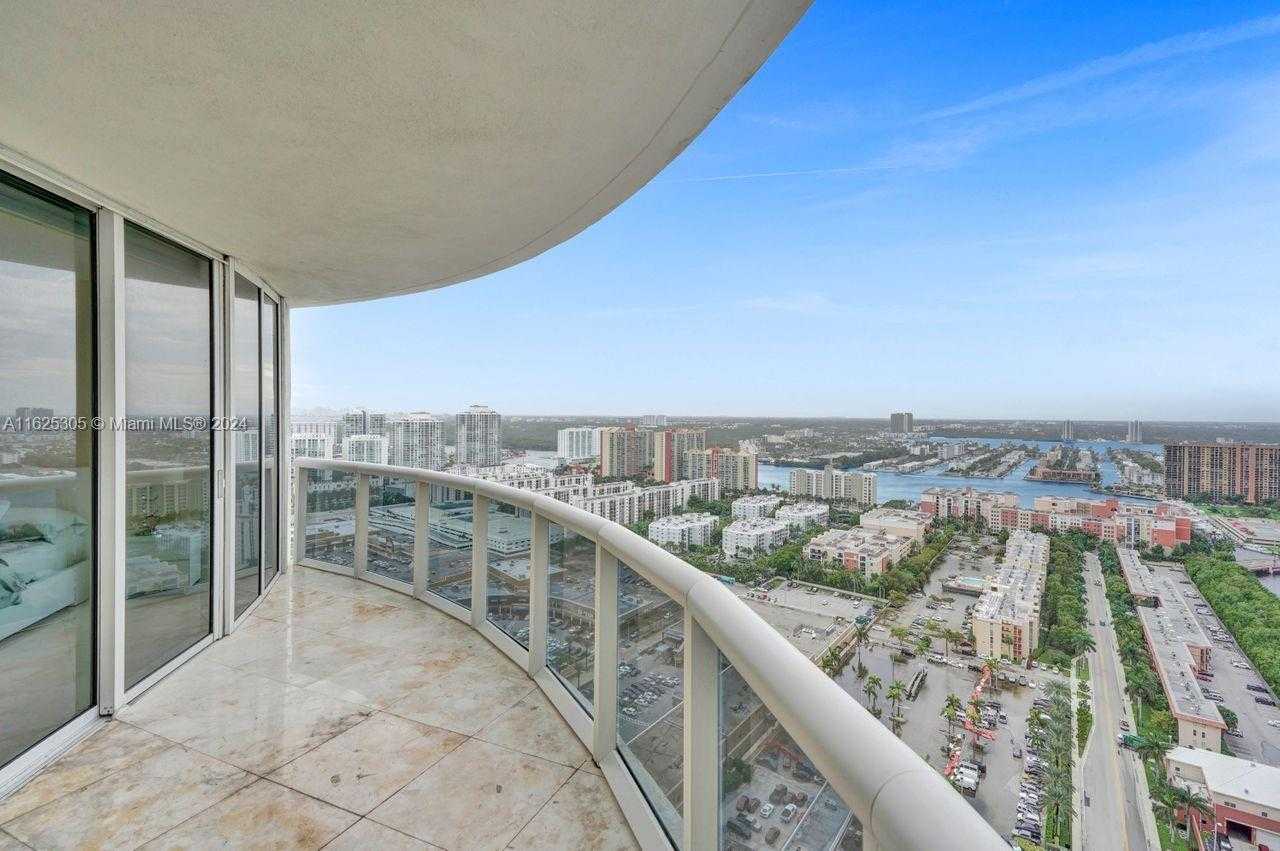 Small Image of 17201 COLLINS AVE #3305, Sunny Isles Beach Number 47