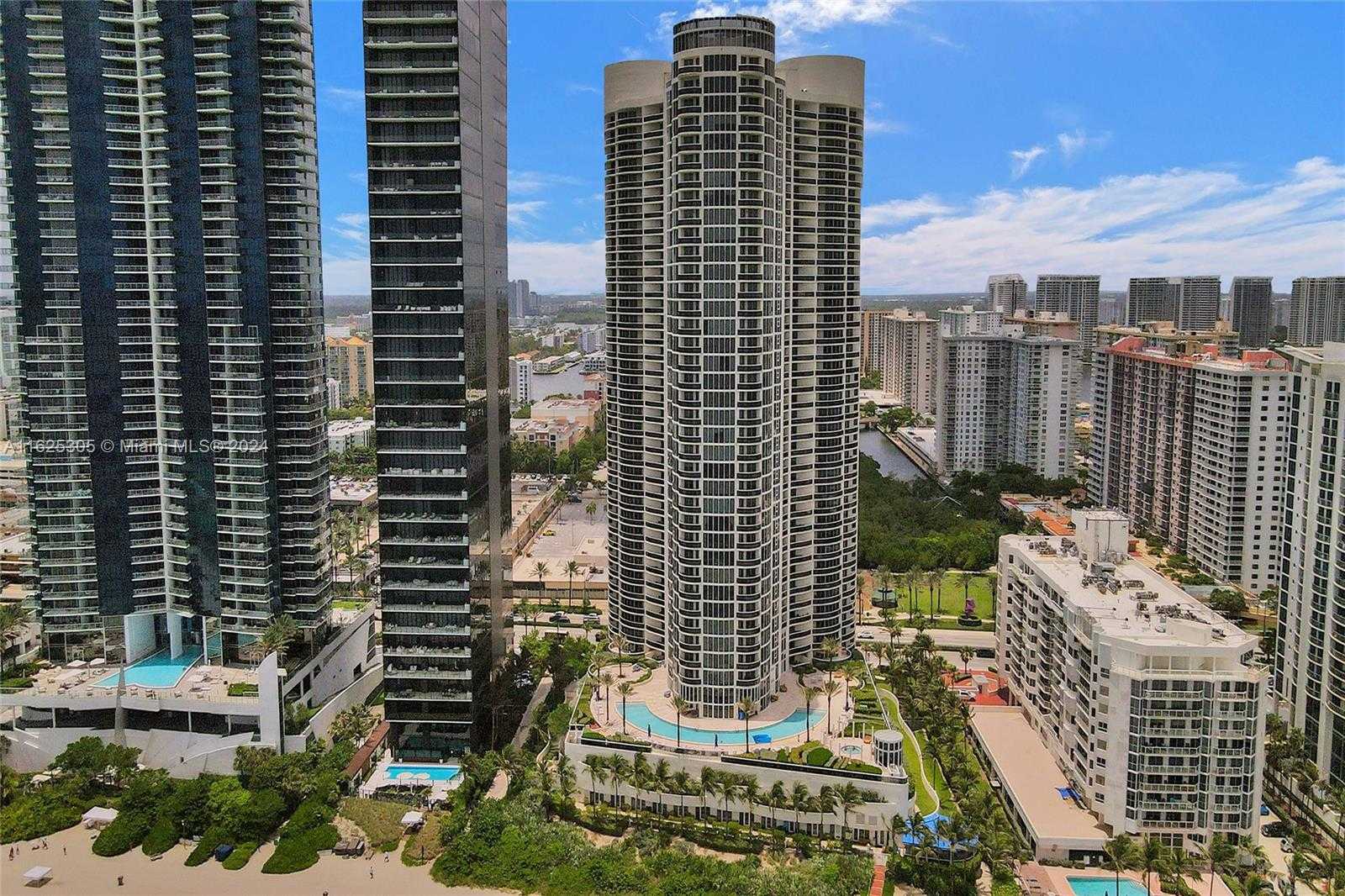 Small Image of 17201 COLLINS AVE #3305, Sunny Isles Beach Number 52