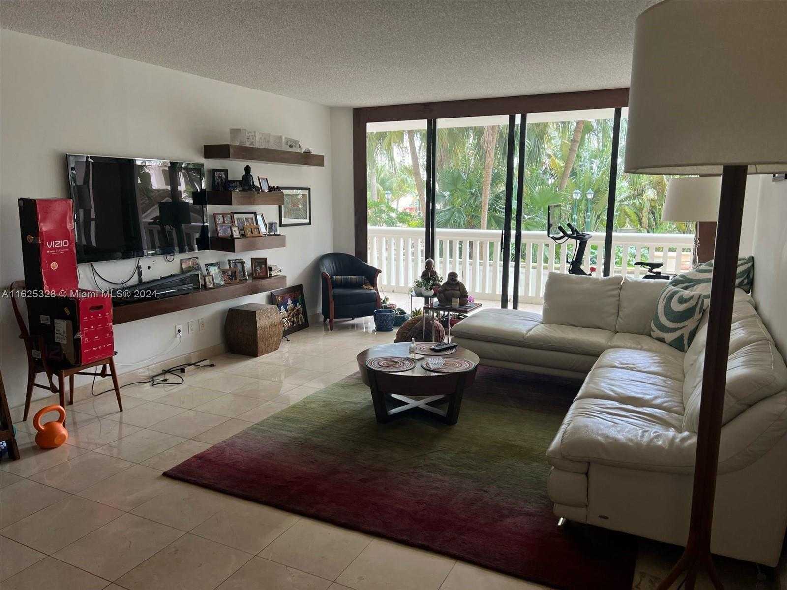 Small Image of 2000 ISLAND BLVD #405, Aventura Number 11