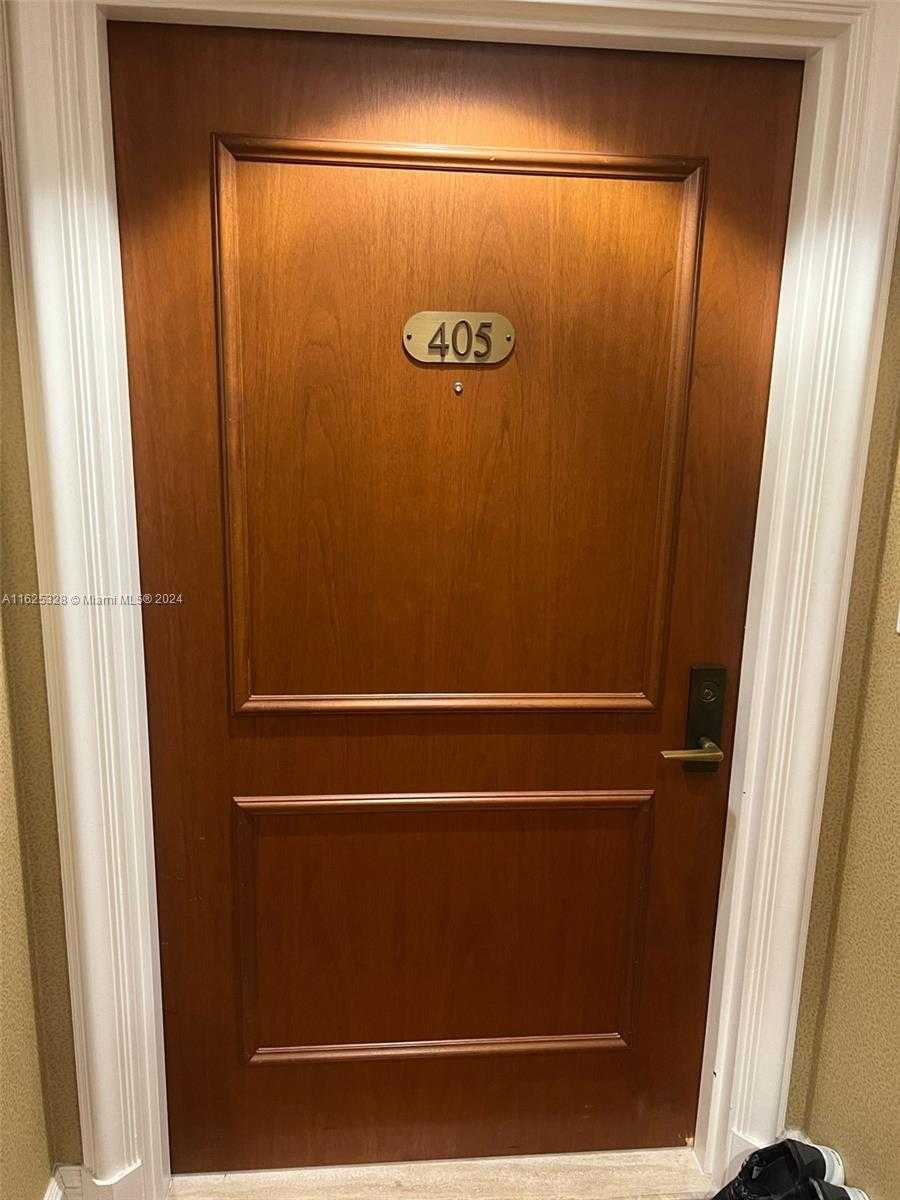 Small Image of 2000 ISLAND BLVD #405, Aventura Number 18