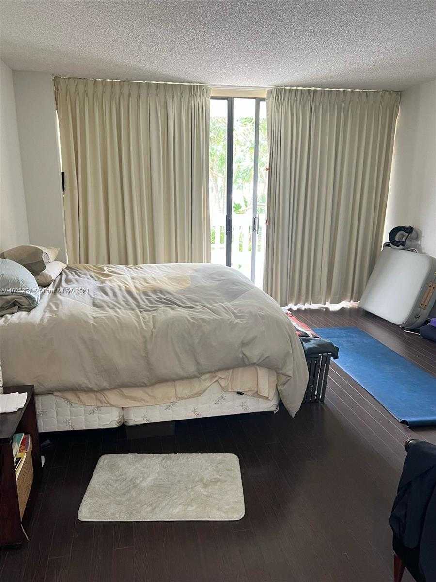 Small Image of 2000 ISLAND BLVD #405, Aventura Number 20