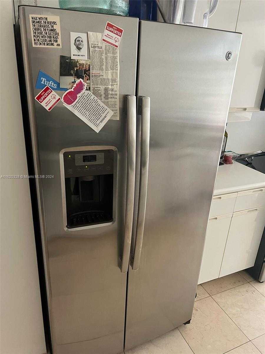 Small Image of 2000 ISLAND BLVD #405, Aventura Number 24