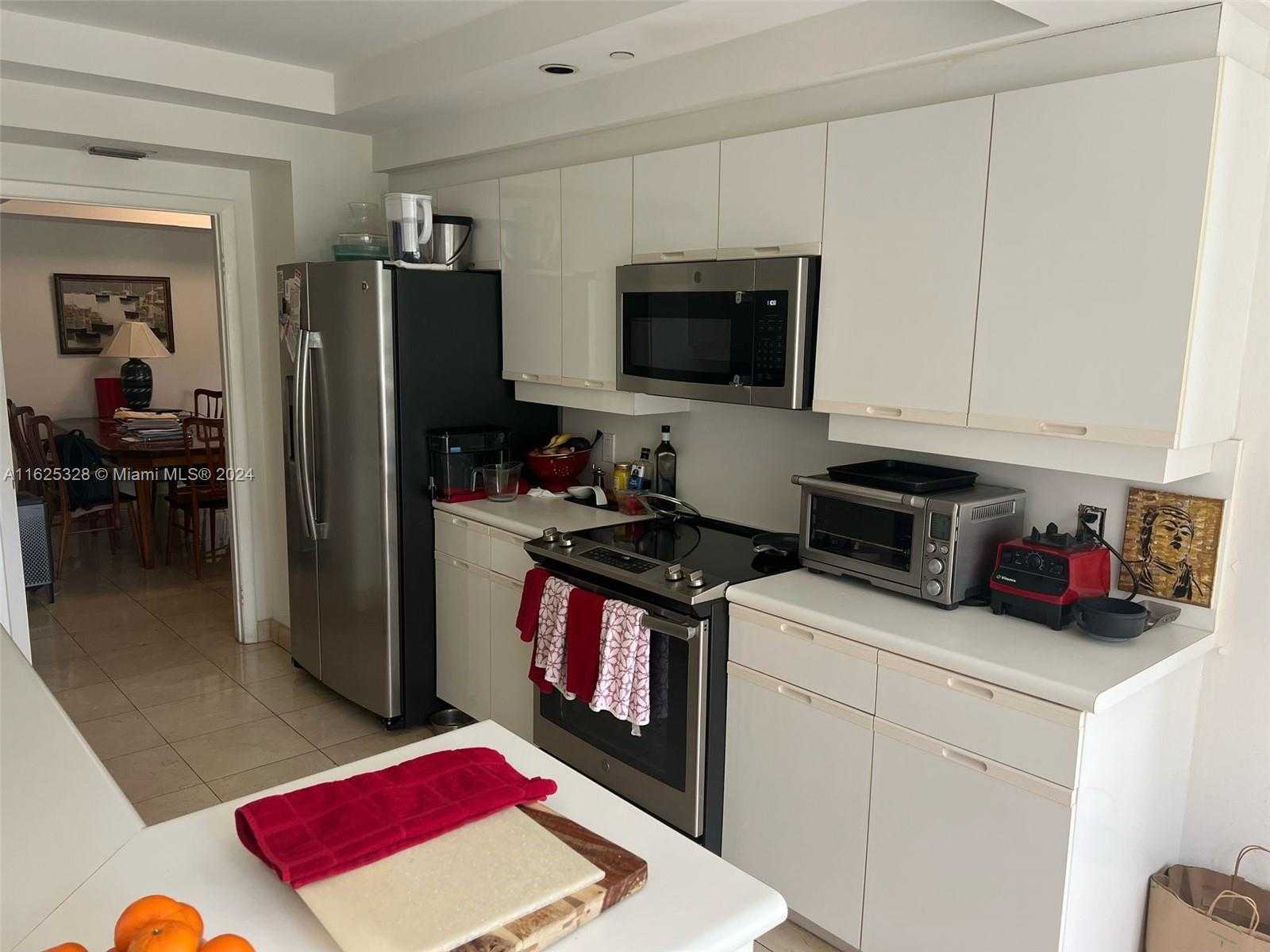 Small Image of 2000 ISLAND BLVD #405, Aventura Number 26